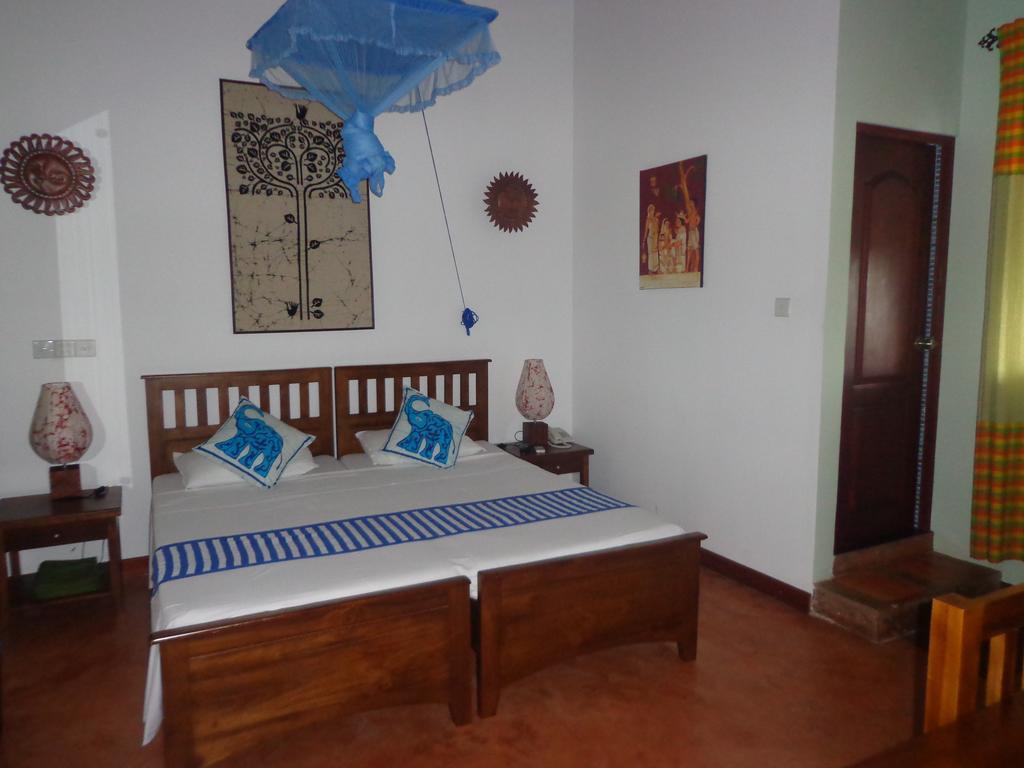 Blue Elephant Tourist Guesthouse Kudapaduwa Εξωτερικό φωτογραφία