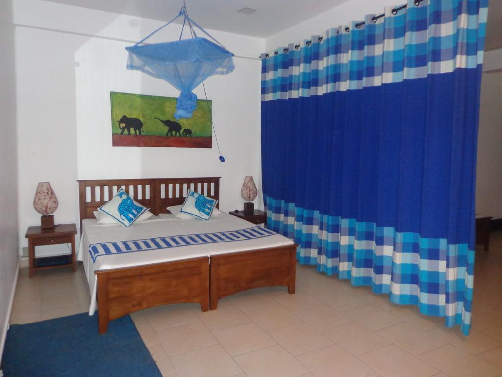 Blue Elephant Tourist Guesthouse Kudapaduwa Εξωτερικό φωτογραφία