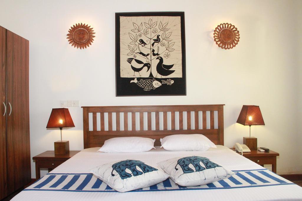 Blue Elephant Tourist Guesthouse Kudapaduwa Εξωτερικό φωτογραφία